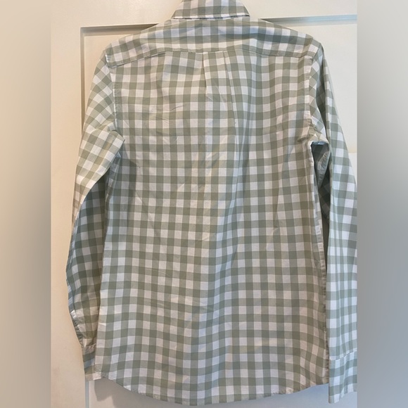 J.crew button up shirt. Size XS slim fit. Light green gingham pattern. - Picture 2 of 3